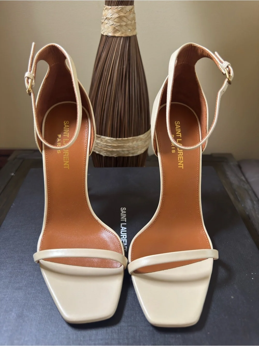 Saint Laurent Cream Opyum 110 YSL Heels NIB